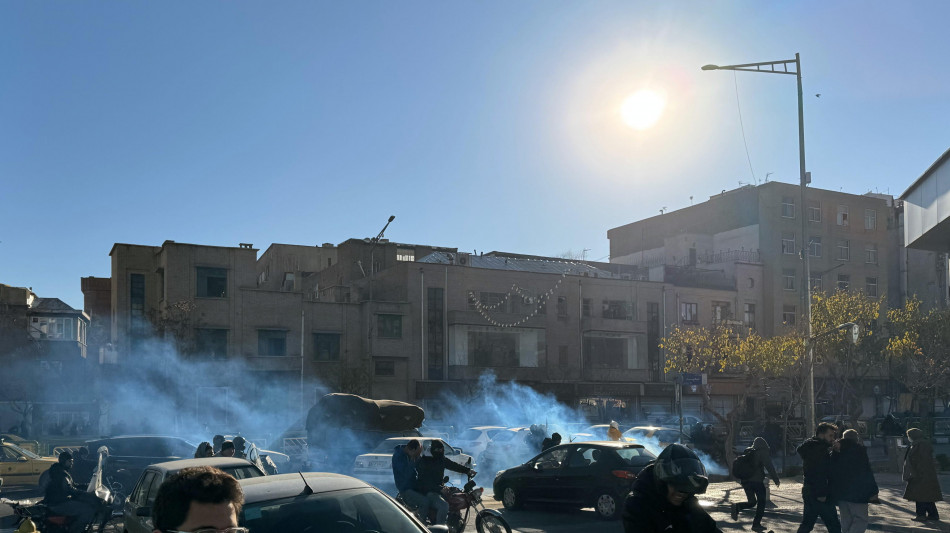 Trump, pronti a intervenire se Teheran uccider&agrave; i manifestanti