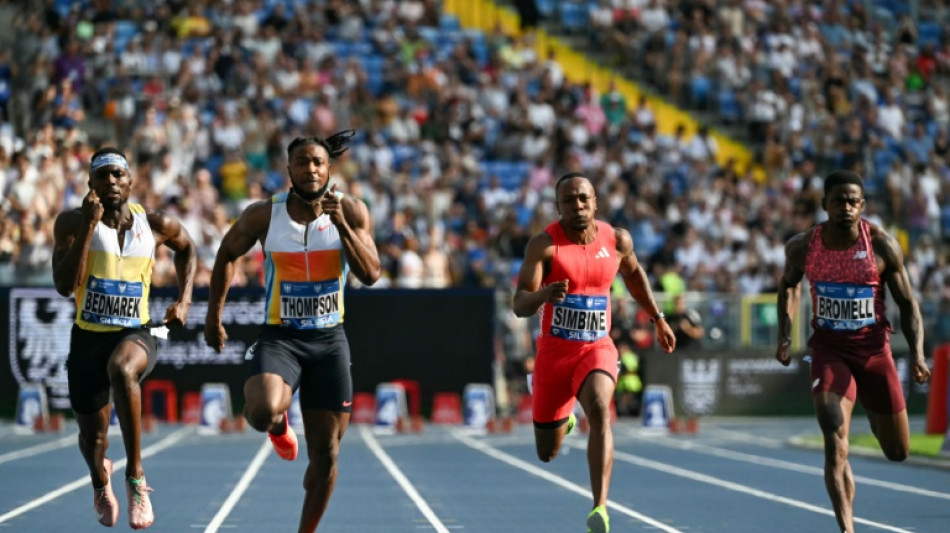 Bolt backs Jamaicans to trump Lyles in world 100m
