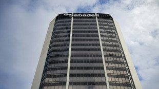 El beneficio del banco espa&ntilde;ol Sabadell aumenta en nueve meses pese a la convulsa OPA del BBVA