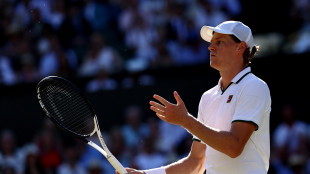 Sinner salta Cincinnati per un problema al ginocchio destro