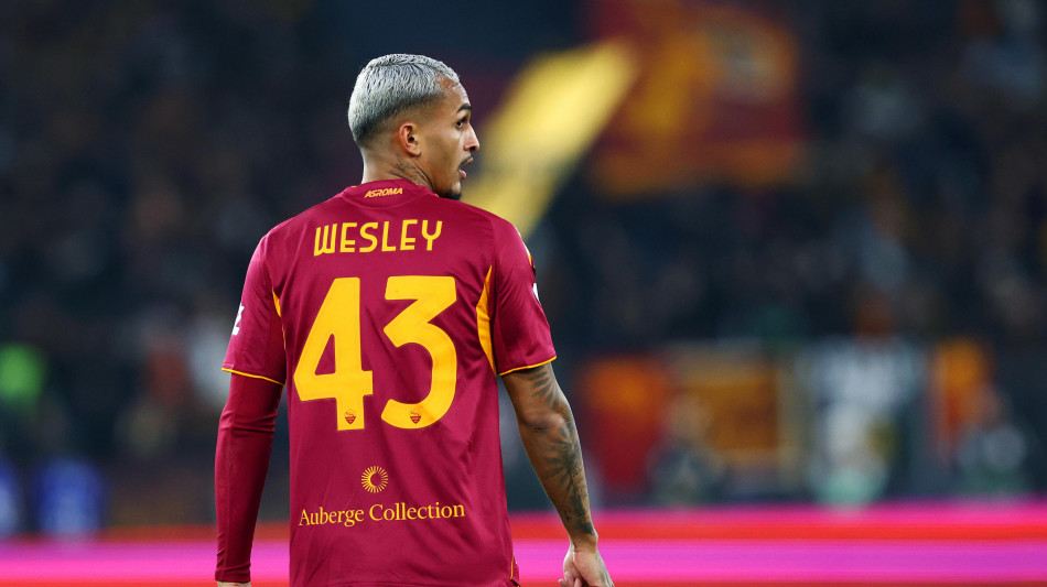 Giudice sportivo 'nessun errore di persona nell'espulsione di Wesley'