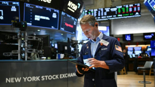 Wall Street dans l'attente de nouvelles annonces douanières