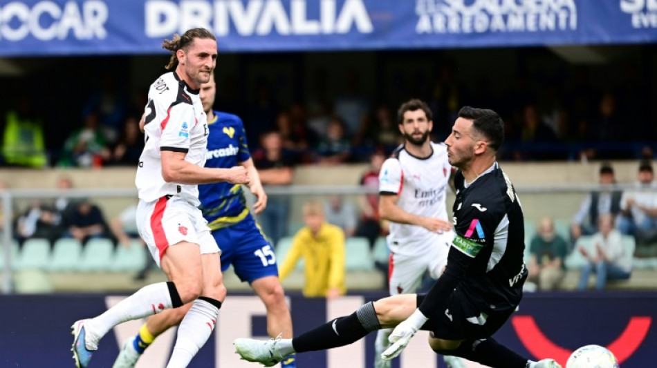 AC Milan and Juventus close in on Champions League qualification