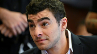 Defesa de Luigi Mangione pede anulação de provas em julgamento por assassinato de CEO