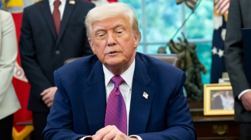 Pékin et Washington à l'aube de discussions, Trump adoucit le ton