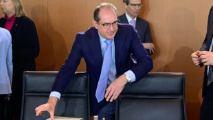Trotz AfD-Umfragehoch: Bundesinnenminister Dobrindt verteidigt "Migrationswende"