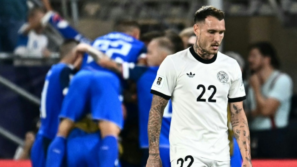 Alemanha estreia nas Eliminatórias com derrota histórica para Eslováquia (2-0)