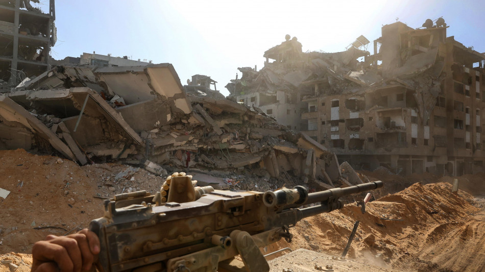 Protezione civile Gaza, 57 uccisi nei raid Idf dall'alba