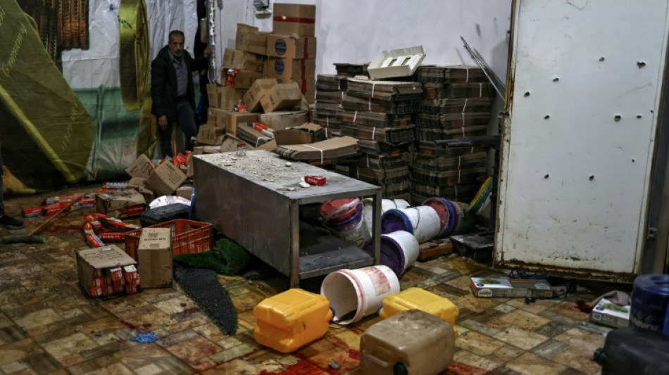 Israeli forces shoot dead two Palestinians apparently surrendering in West Bank