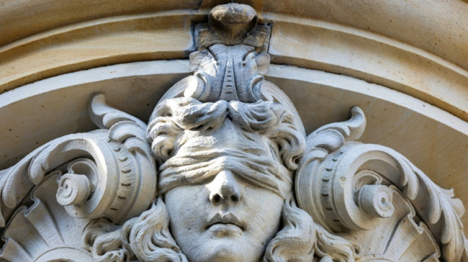 Sohn und Tochter mit Spalthammer getötet: Mutter aus Bayern kommt in Psychiatrie