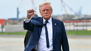 En 100 días Trump sume a EEUU y al mundo en la ansiedad