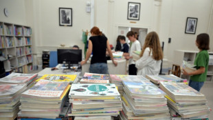 Crainte face à la disparition progressive des manuels dans les lycées