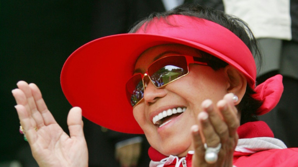 Tiger Woods anuncia falecimento da m&atilde;e