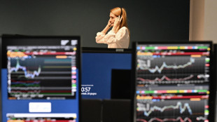 Borsa: Milano avanza con Avio, Stm e le banche, scivola Amplifon