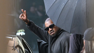 Kanye West cleared to play in Netherlands