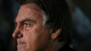 Bolsonaro voltar&aacute; &agrave; pris&atilde;o em 1&ordm; de janeiro ap&oacute;s mais de uma semana hospitalizado