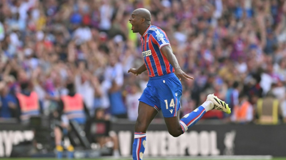 Equipe de France: Mateta, renfort offensif surprise