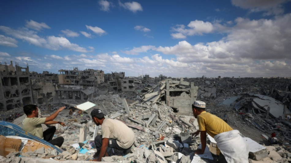 La extenuante b&uacute;squeda de cad&aacute;veres bajo los escombros de Gaza