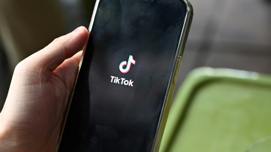 Royaume-Uni: TikTok passe sa modération à l'IA, des centaines de postes menacés