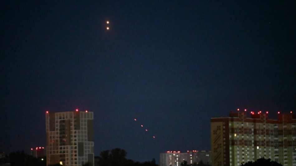 Un ataque aéreo ruso en Ucrania deja a decenas de miles de personas sin electricidad