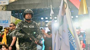 Candidata izquierdista de Ecuador denuncia que su vida está en riesgo