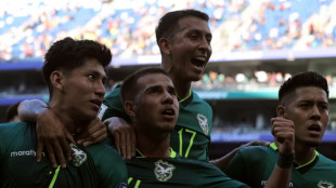 Bol&iacute;via vence Suriname (2-1) e vai enfrentar Iraque por vaga na Copa de 2026