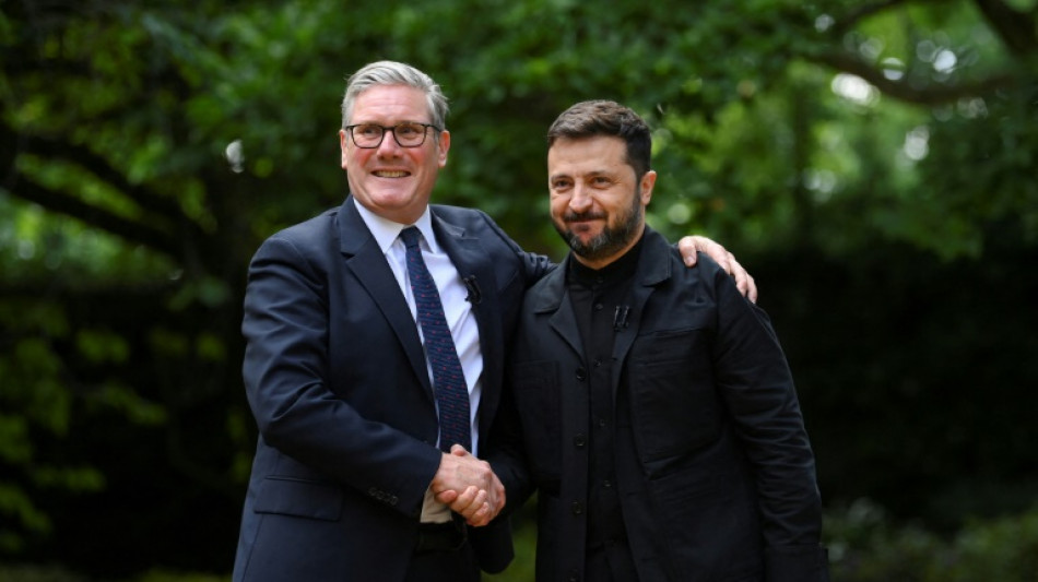 Zelensky et Starmer vont renforcer leur coopération militaire pour produire des drones