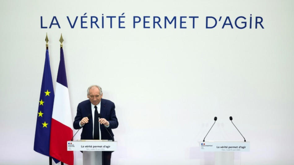 Dette: Bayrou diagnostique une "situation intolérable", sans s'avancer sur les solutions