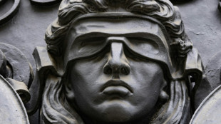 Geldstrafe für Berliner wegen Verbreitung von Nazisymbolen und Gewaltaufrufen