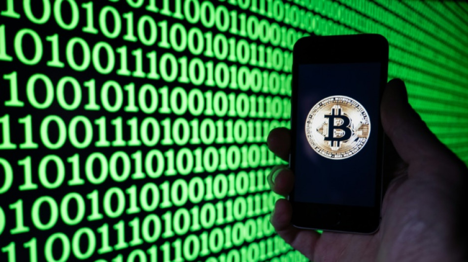 Cryptomonnaies: quand le pari sur bitcoin se retourne contre des entreprises