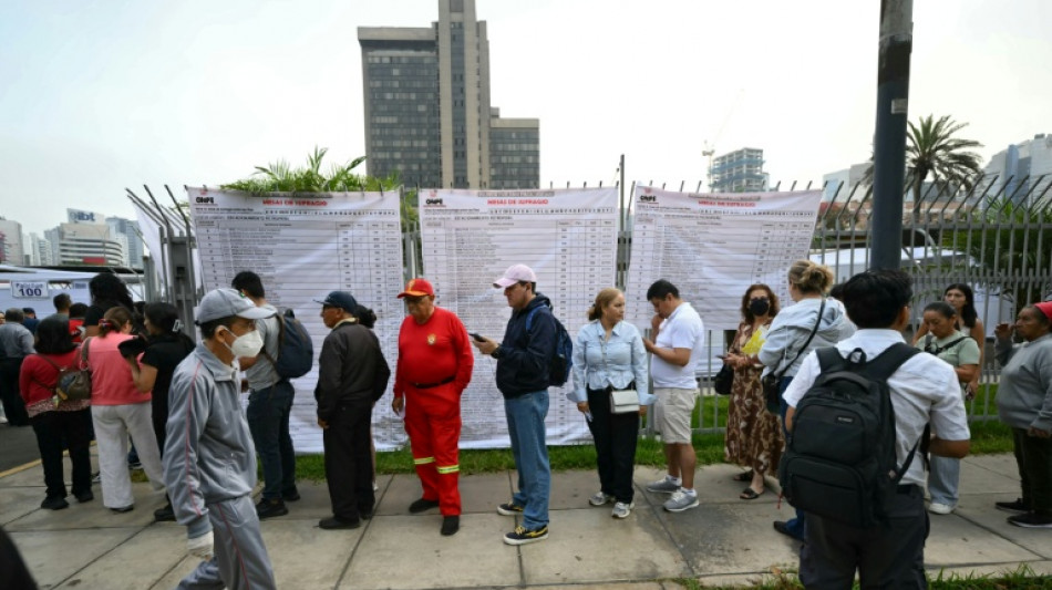 Peru h&auml;lt erste Runde der Pr&auml;sidentschaftswahl sowie Parlamentswahlen ab