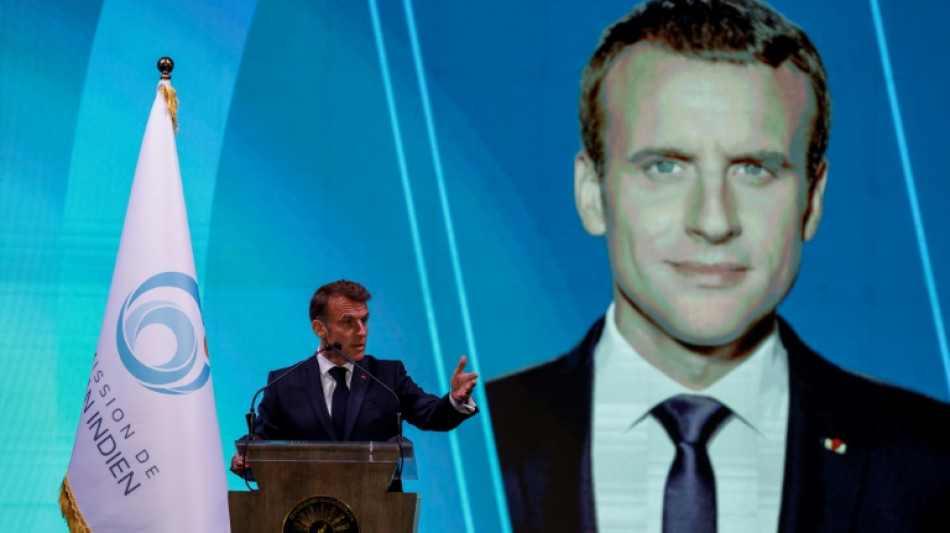 A Madagascar, Macron veut créer les "conditions" du "pardon" de la colonisation