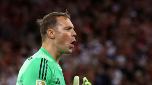 Neuer umdribbelt Vertragsfrage