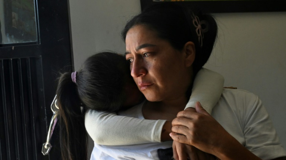 L'angoisse de familles d'ex-soldats colombiens partis combattre en Ukraine et emprisonnés en Russie