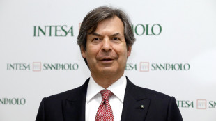 Intesa oltre le stime, utile dei nove mesi a 7,6 miliardi