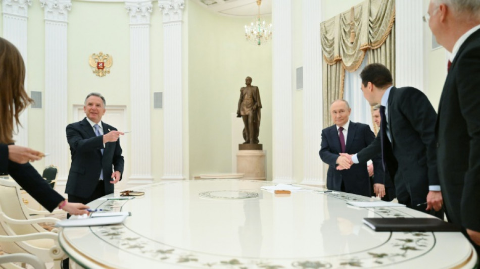 Trump y Zelenski se reúnen  al margen del funeral del papa en Roma