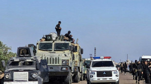 Des combats entre druzes et bédouins font 89 morts en Syrie, selon une ONG














Syrie: des combats dans une province druze font 64 morts







 les forces 
