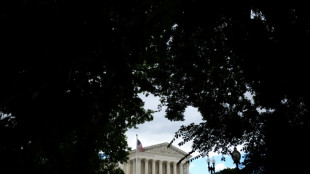 La Cour suprême autorise Trump à révoquer le statut légal d'un demi-million d'immigrés