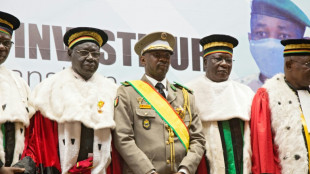 Mali: la junte dissout les partis politiques et suspend la chaîne TV5 Monde