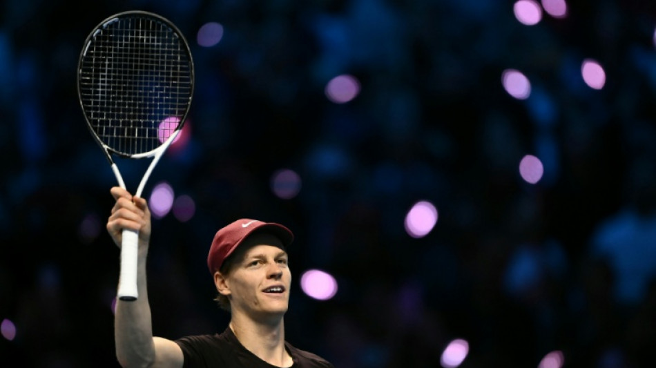 Sinner vence De Minaur e vai &agrave; final do ATP Finals
