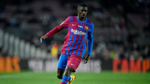 Le Bar&ccedil;a demande &agrave; Demb&eacute;l&eacute; de "partir imm&eacute;diatement", le Fran&ccedil;ais r&eacute;plique