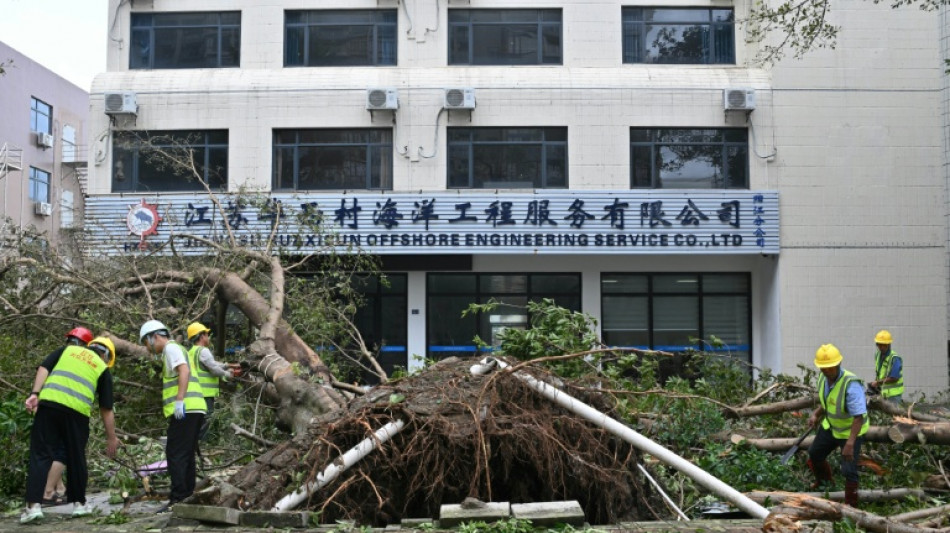 Le sud de la Chine à l'heure du nettoyage après le passage du typhon Ragasa