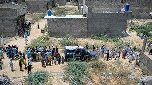 Pakistán derriba 25 drones indios cerca de instalaciones militares