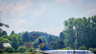 Una amenaza de bomba suspendió por varias horas  las operaciones en un aeropuerto de Bélgica