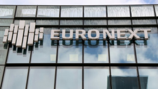 La Bourse de Paris d&eacute;bute la semaine dans la prudence
