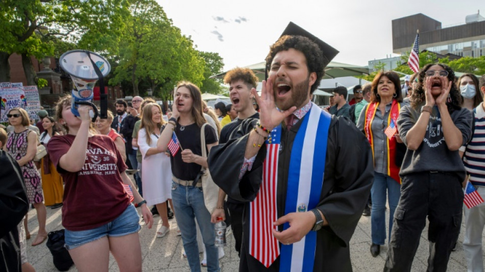 Les étudiants d'Harvard manifestent face à l'offensive de l'administration Trump