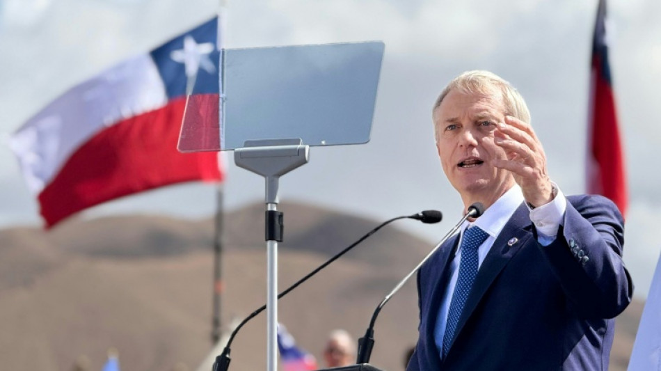 Inicia la campaña presidencial en Chile con un ultraderechista y una comunista como favoritos