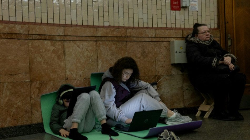 Ukraine : dix morts dans des frappes russes, Zelensky d&eacute;nonce une "escalade"