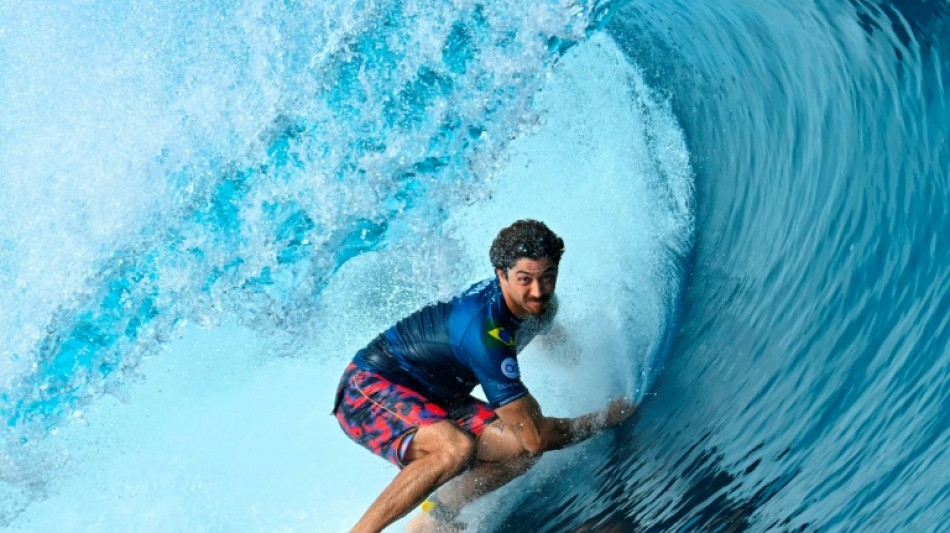 Yago Dora, o campeão mundial de surfe que domina as ondas inspirado em Ronaldo