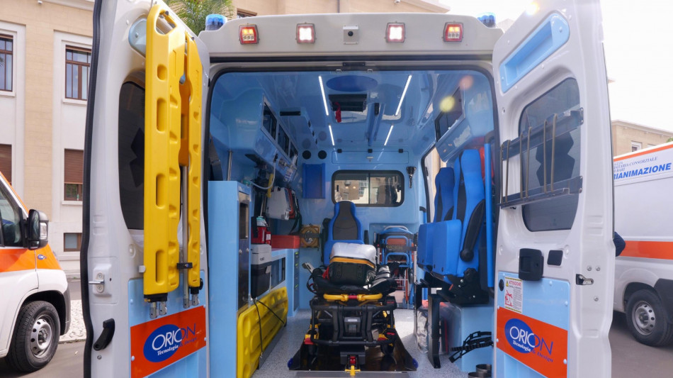 Cade dal cestello della gru, morto un operaio a Torino